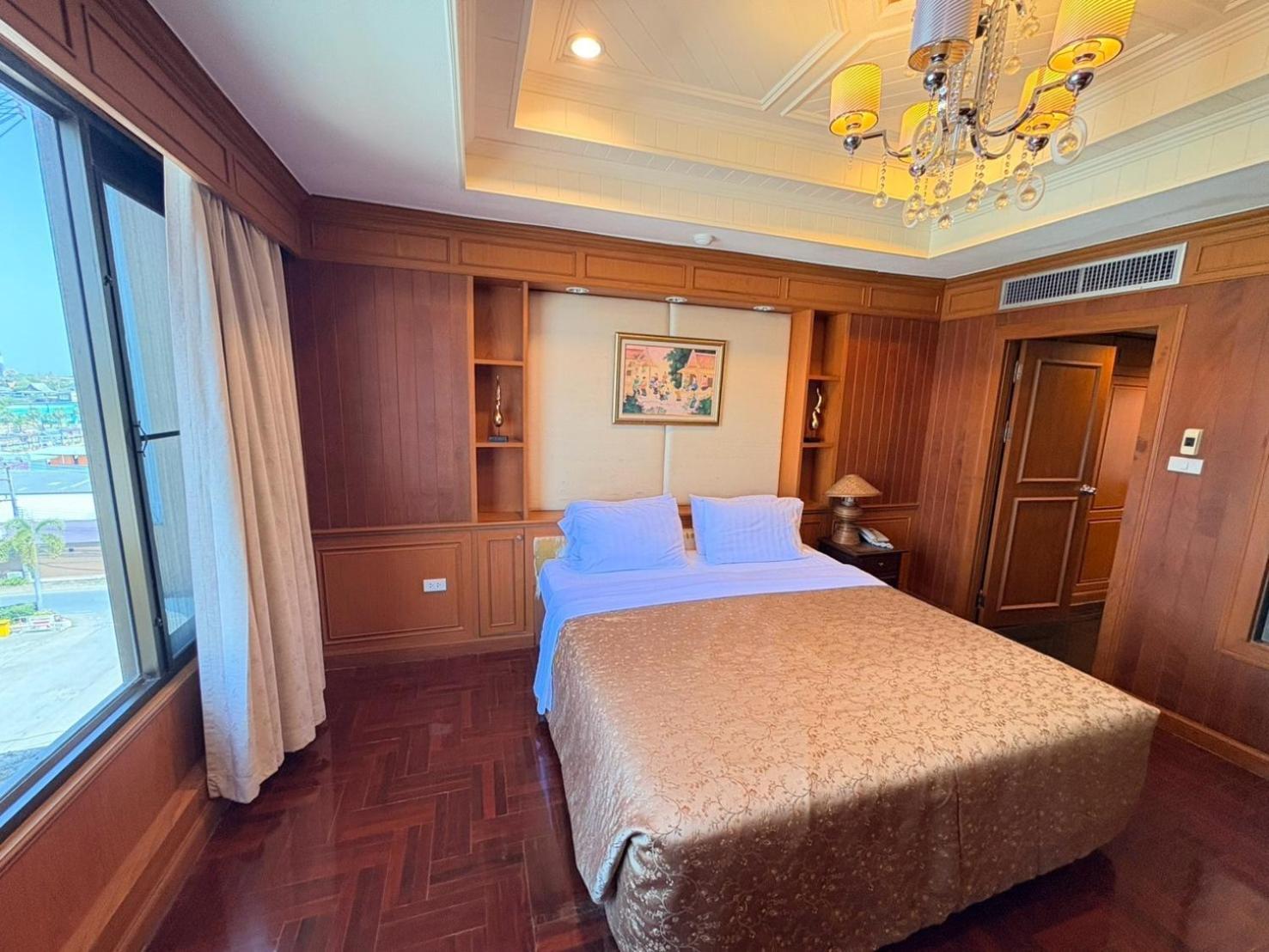 Taksilahotel Махасаракхам Экстерьер фото