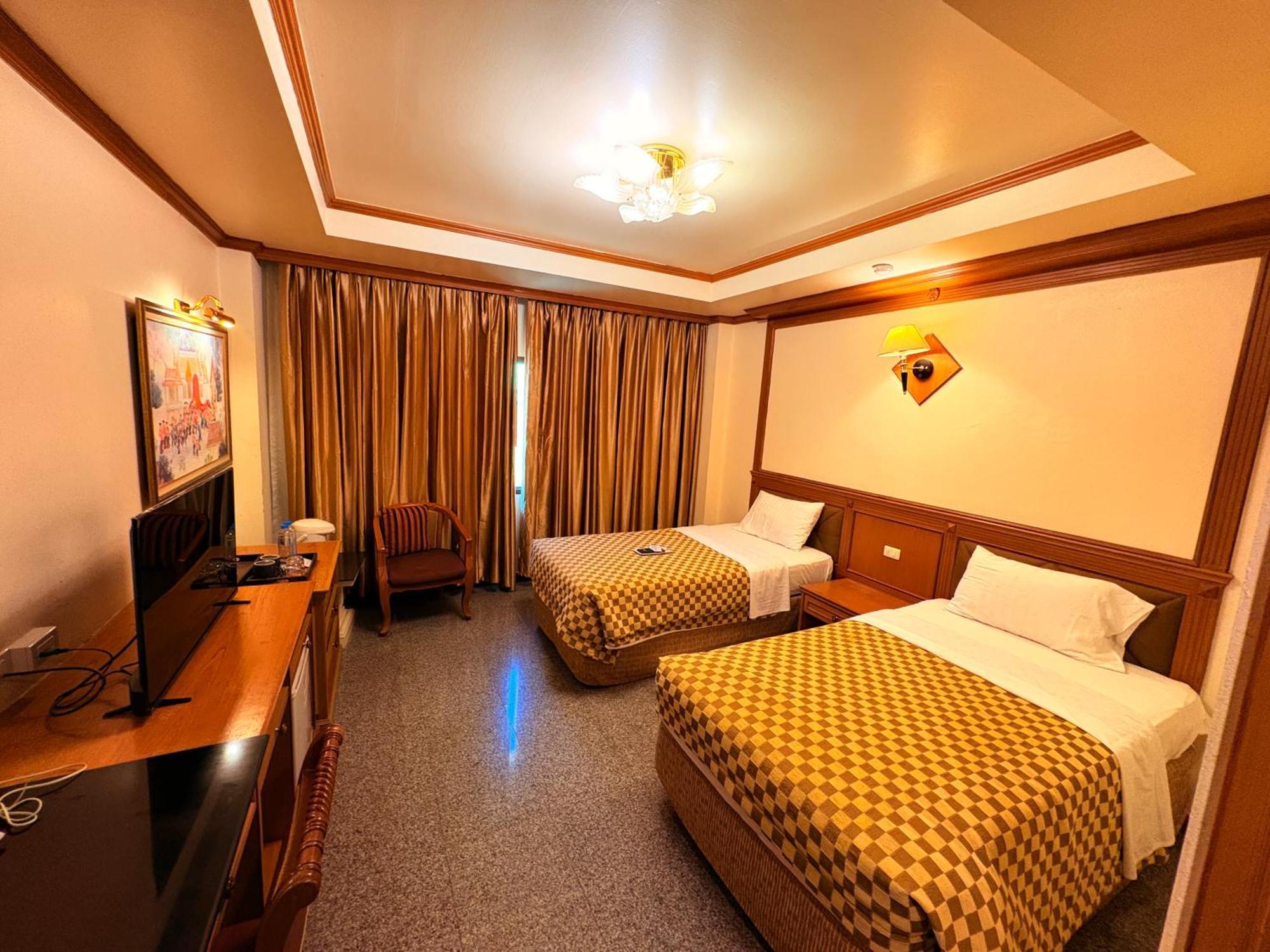 Taksilahotel Махасаракхам Экстерьер фото